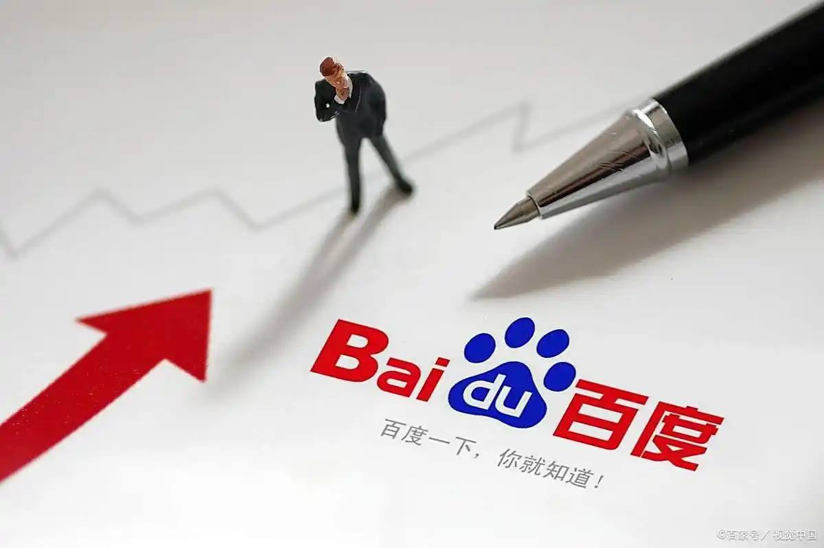 济南市民排百米长队买奶皮子糖葫芦